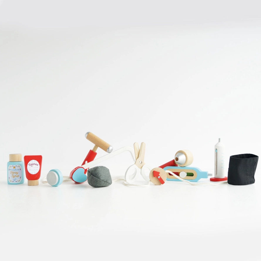 Doktor Tasche TV292 / / Vintage Doctor Roleplay Wooden Kit