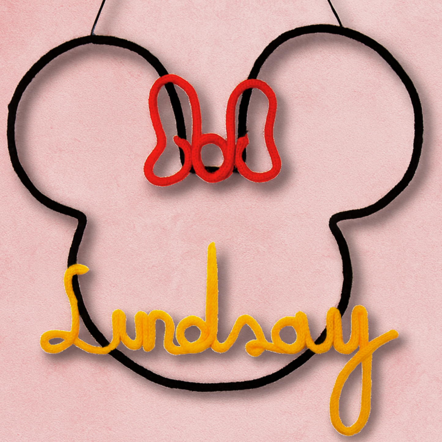 Wandanhänger „Minnie-Design“ – personalisiert mit Wunschname