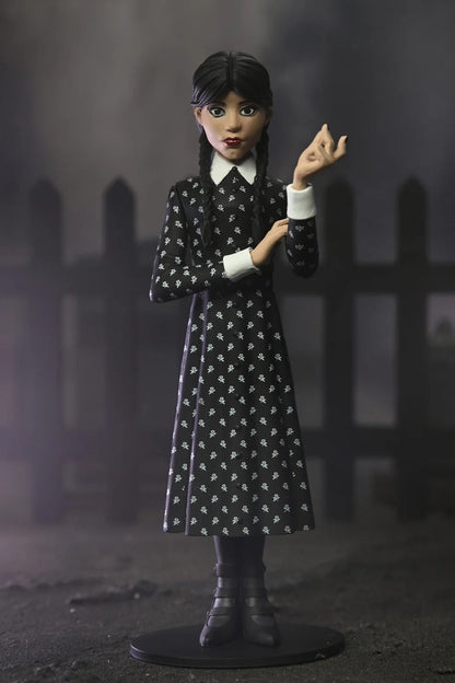 Wednesday Toony Terrors Actionfigur Classic Dress
